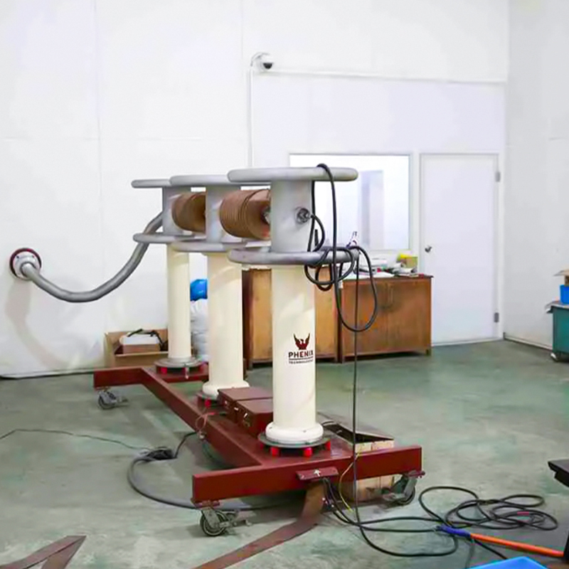 Muovieristetty ohjauskaapeli